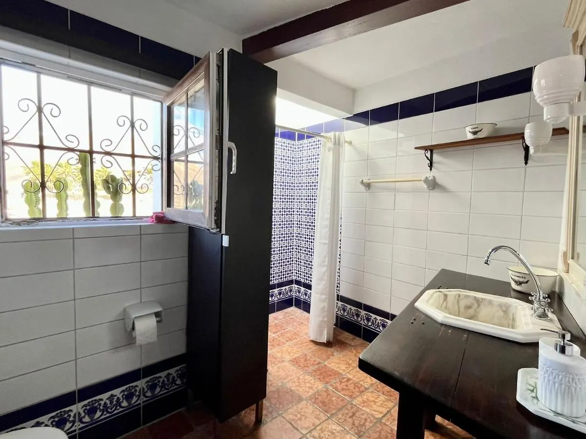 Holiday home Casa Tabobo 2 - Rural 2 Bedroom House With Sea Views Tias